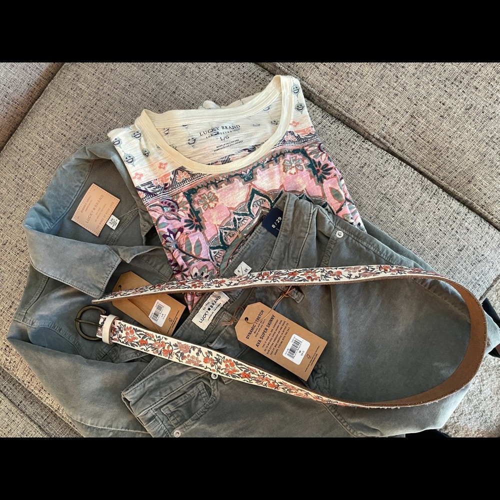 Lucky Brand Bundle (Sage Green Jacket, Jeans with matching Tee and Belt) - Picture 3 of 16